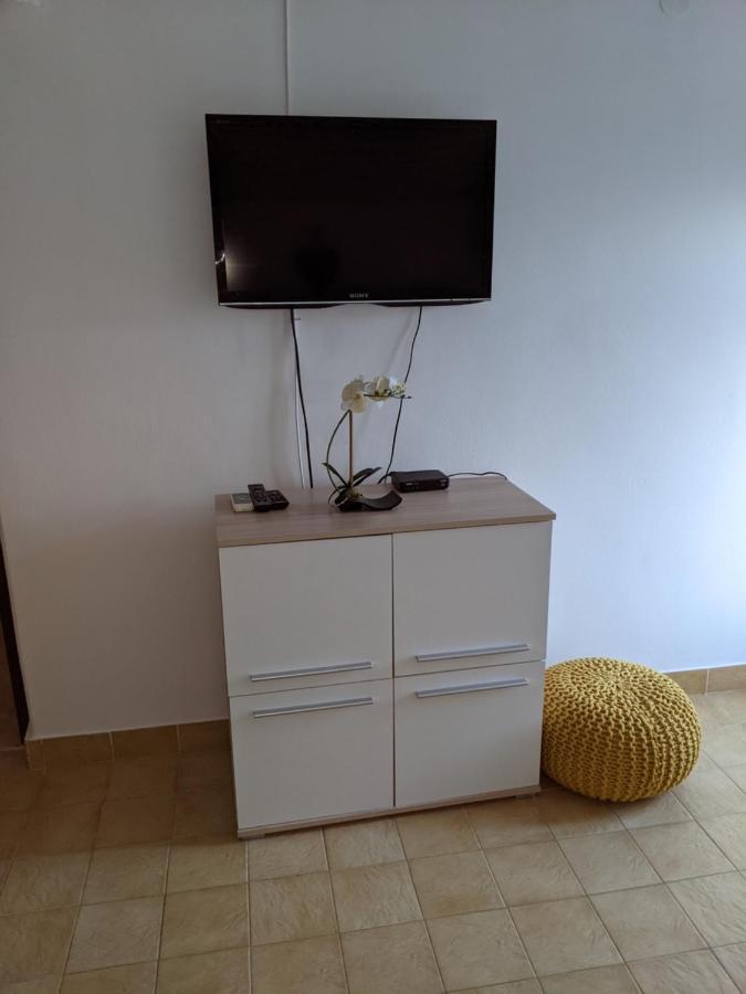 Emilija Apartments Privlaka Privlaka  Buitenkant foto