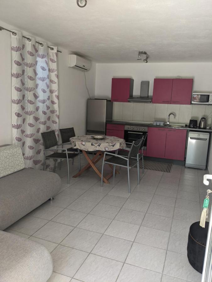 Emilija Apartments Privlaka Privlaka  Buitenkant foto